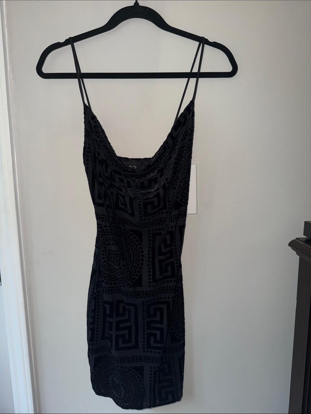 windsor cute mini velvet pattern dress